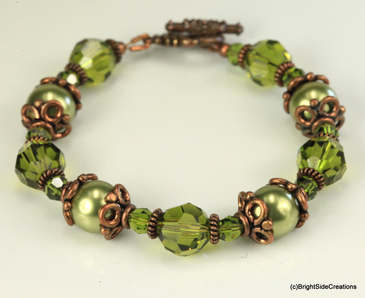 Olive Green Bracelet with Swarovski Crystals and Pearls in Antique Copper Small Wrist