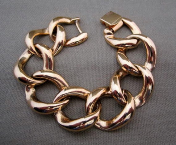 Chunky Gold Curb Chain Bracelet