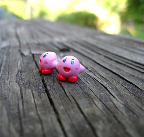 Super Nintendo Kirby Earrings - Videogame Fanart Cosplay