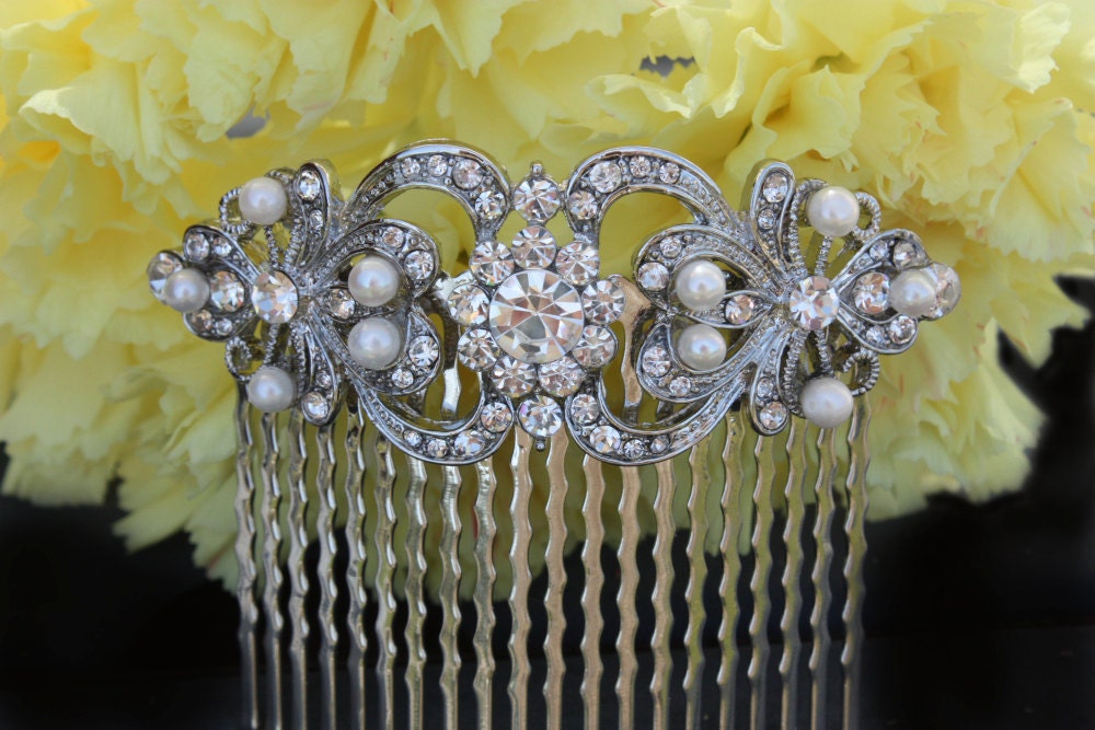 Vintage Pearl Bridal Hair Comb, Wedding Hair Comb, Wedding Hair Accessories, Pearl Bridal Comb, Crystal Wedding Comb, Bridal Headpiece
