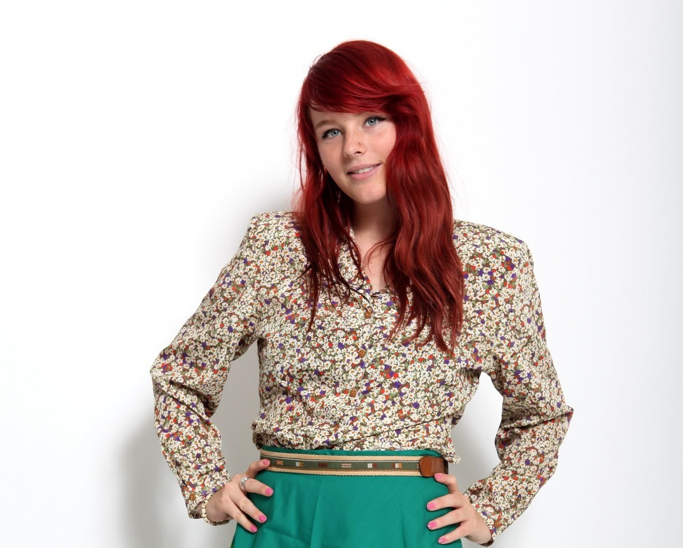 Vintage 1980s floral long sleeved Blouse