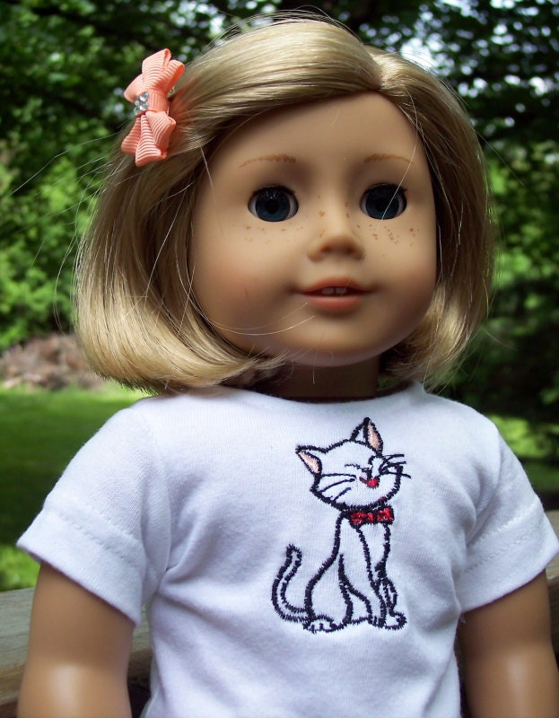Plaid Shorts and Cat Embroidered T Shirt