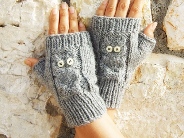 Dove Grey Owl Fingerless Mittens in Wool Alpaca