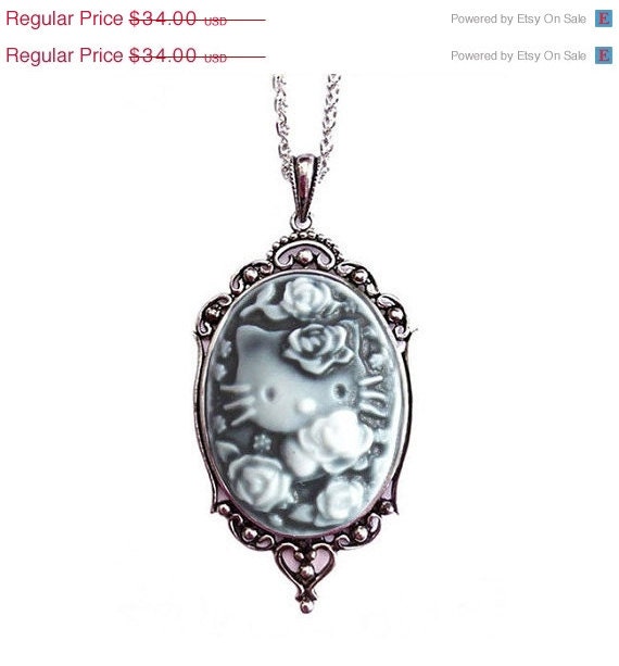 Hello Kitty Cameo Necklace 