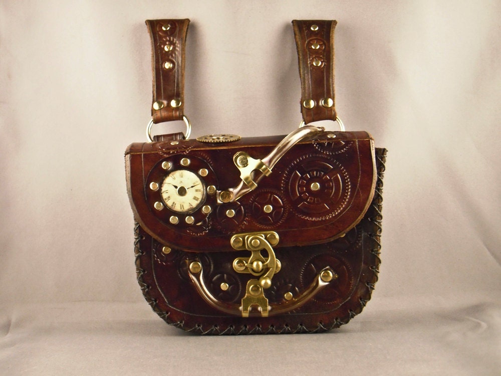 Steampunk leather pouch / bag - IsilWorkShop