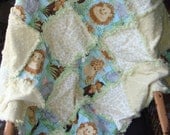 Jungle Babies Rag Quilt - Neutral Boy or Girl - Green, Yellow - Cute Jungle Animals