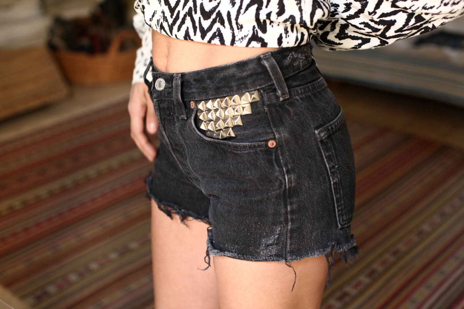 TUCSON vintage used high waisted levis black studded denim shorts