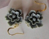 Grey floral earrings