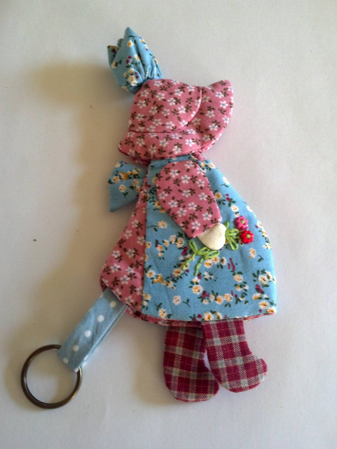 Cute quilted Key Cover Sunbonnet Sue with hand embroidered