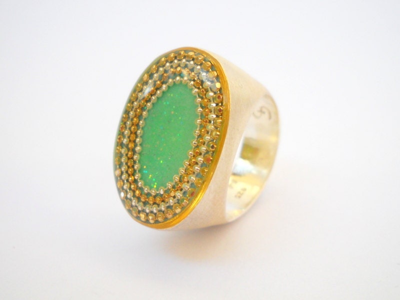 Silver Green ring, oval Sterling silver ring, sparkly green top with gold & silver dots, feminine ring