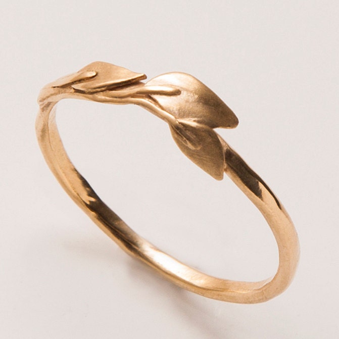 Leaves Ring - 14K Gold Ring, unisex ring, wedding ring, wedding band, leaf ring, filigree, antique, art nouveau, vintage