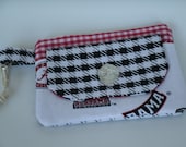 Univesity of Alabama Game Day Wallet/Pouch, Show your team colors