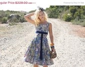 20% Off MEMORIAL DAY SALE Vtg 1950s 50s Blue Cotton Floral Party Dress w/ Shelf Bust Xs