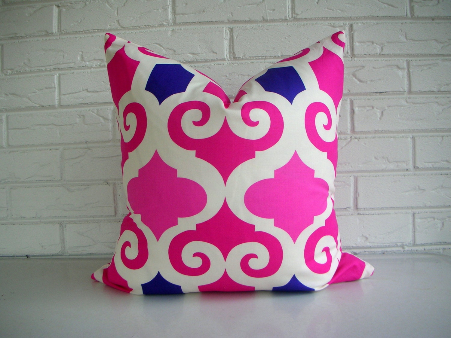 Pink Moroccan Throw Pillow - Decorative Pillow Cover - Fuchsia Purple White - Modern Decor