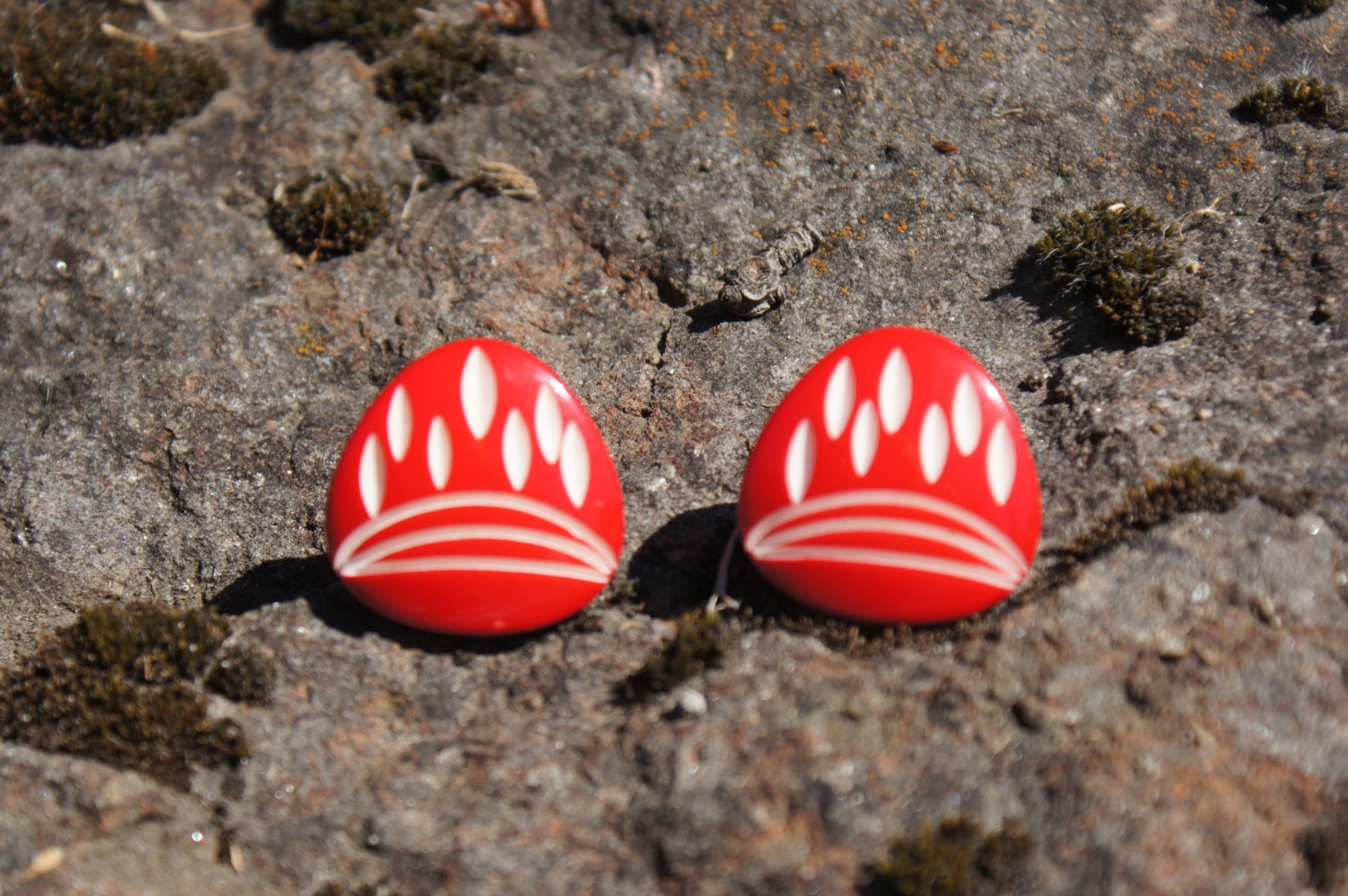 Cherry red carved earrings