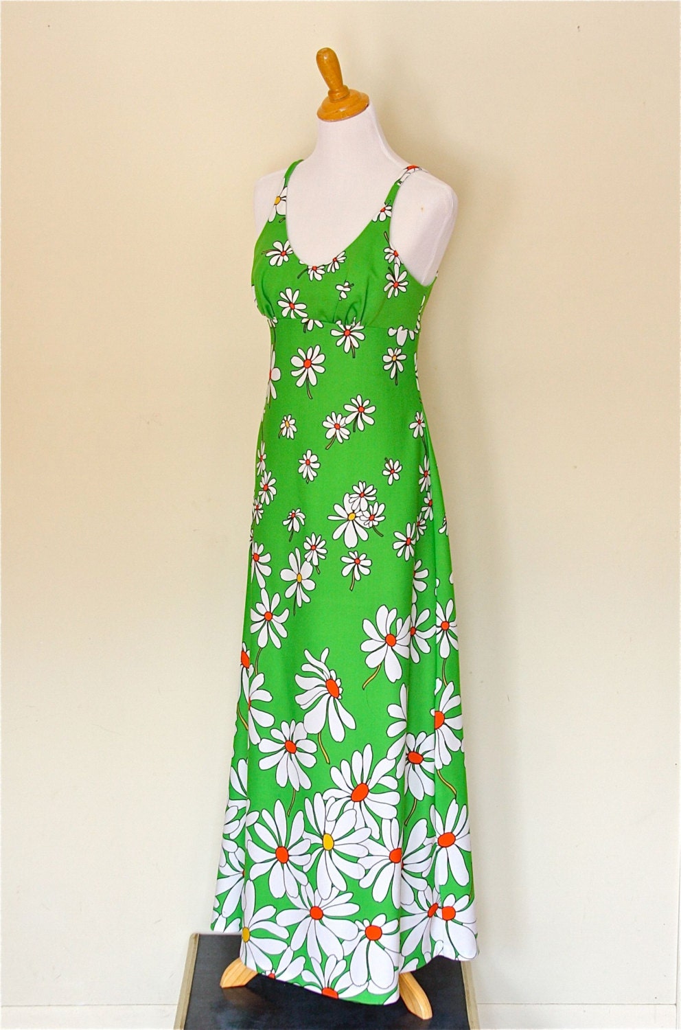 Vintage 60's 70's sundress daisy print green maxi dress