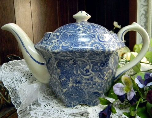 Antique Reflections Blue Chintz Teapot Tea Pot - Reproduction Transferware 9253