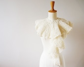 Aracnea Scarf in Light Cream
