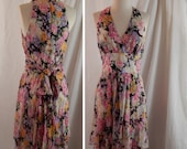 Vintage 1970s HOLLYS HARP Sublime Floral Silk Dress.  Halter Style Top.