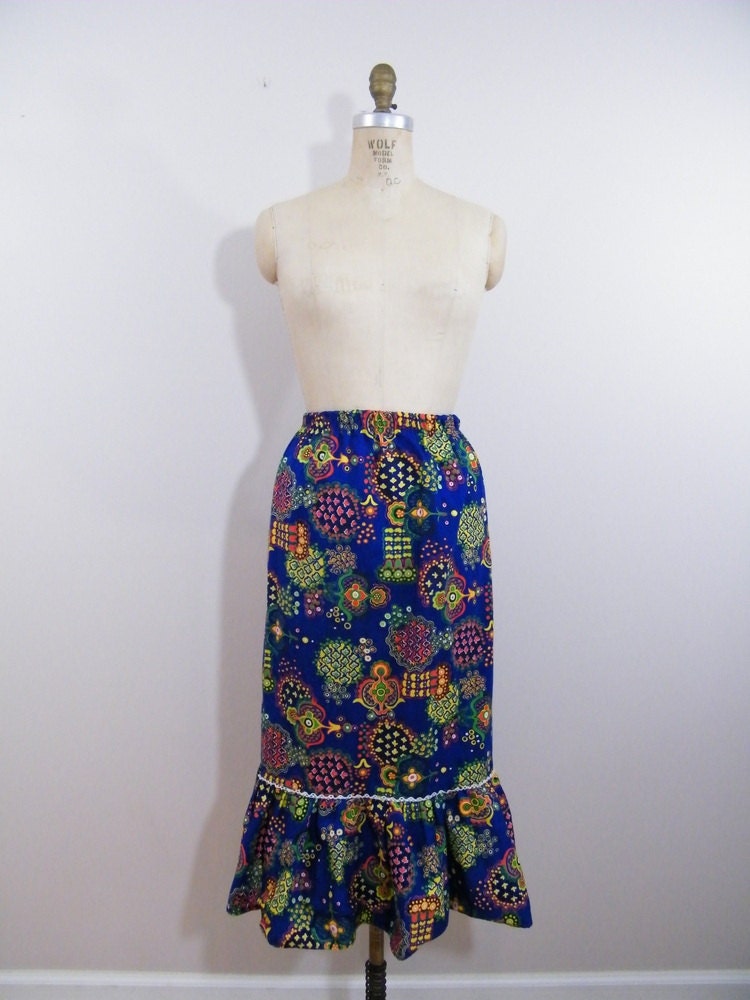 Vintage 1970s Long Skirt / Maxi Boho / Small