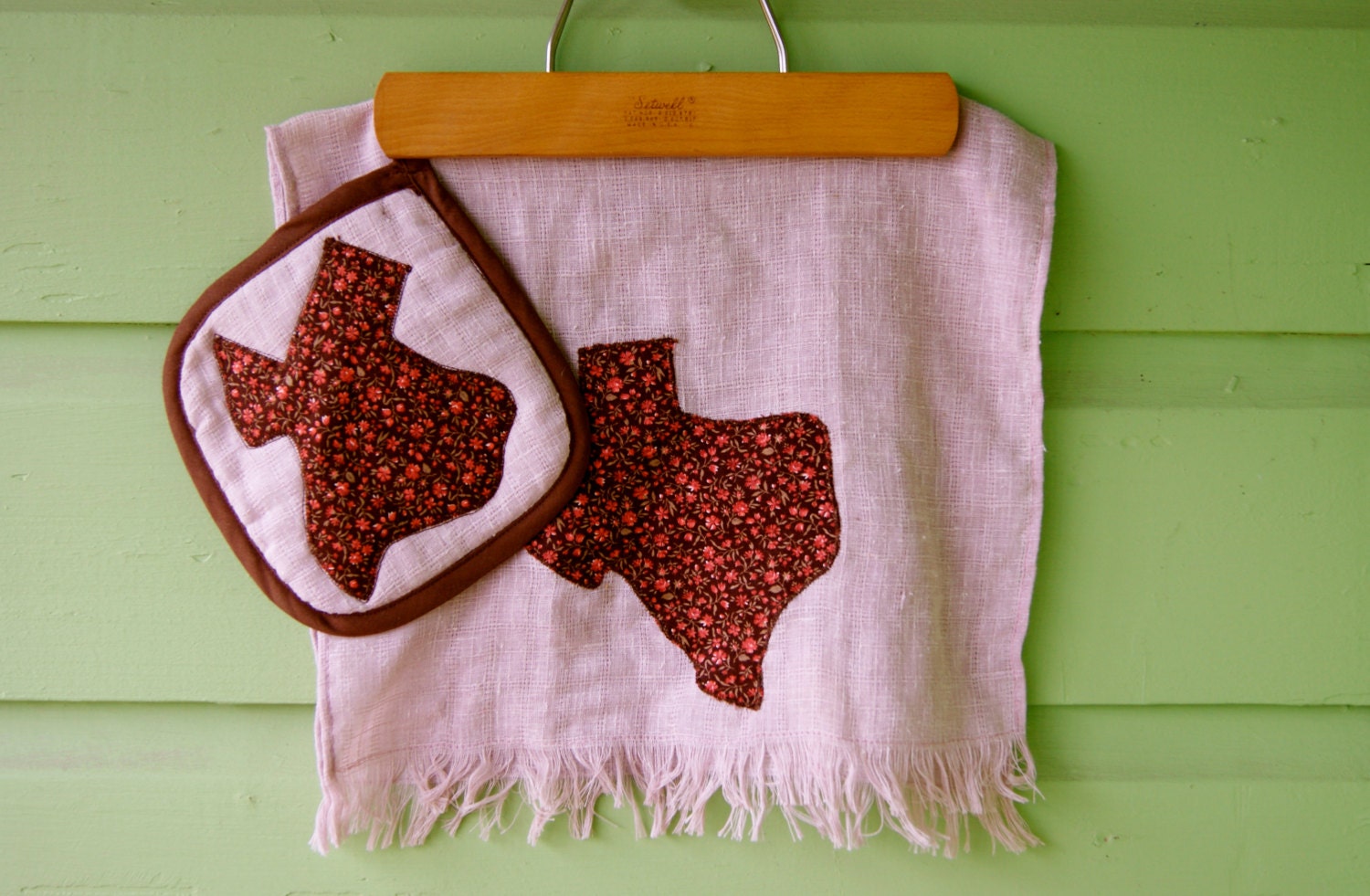 Handmade Texas Kitchen Towel and Hot Pad