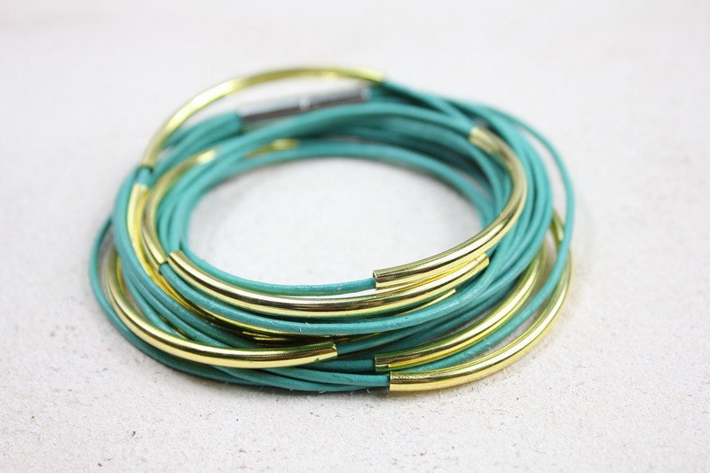 Turquoise leather bracelet beaded gold plated tubes with magnetic clasp ESC627