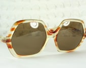 60s Tortoise Sunglasses 1970's Oversize Sunglasses Striped Horn Rim Frame PLAZA Italy Non Prescription No Rx
