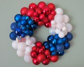 USA Red White Blue PATRIOTIC Ornament Wreath with Flag