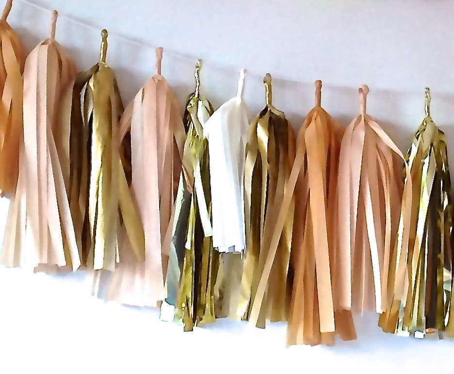 Vintage Inspired Gold Rush 27 Sparkle & Shine Tissue Tassel Garland