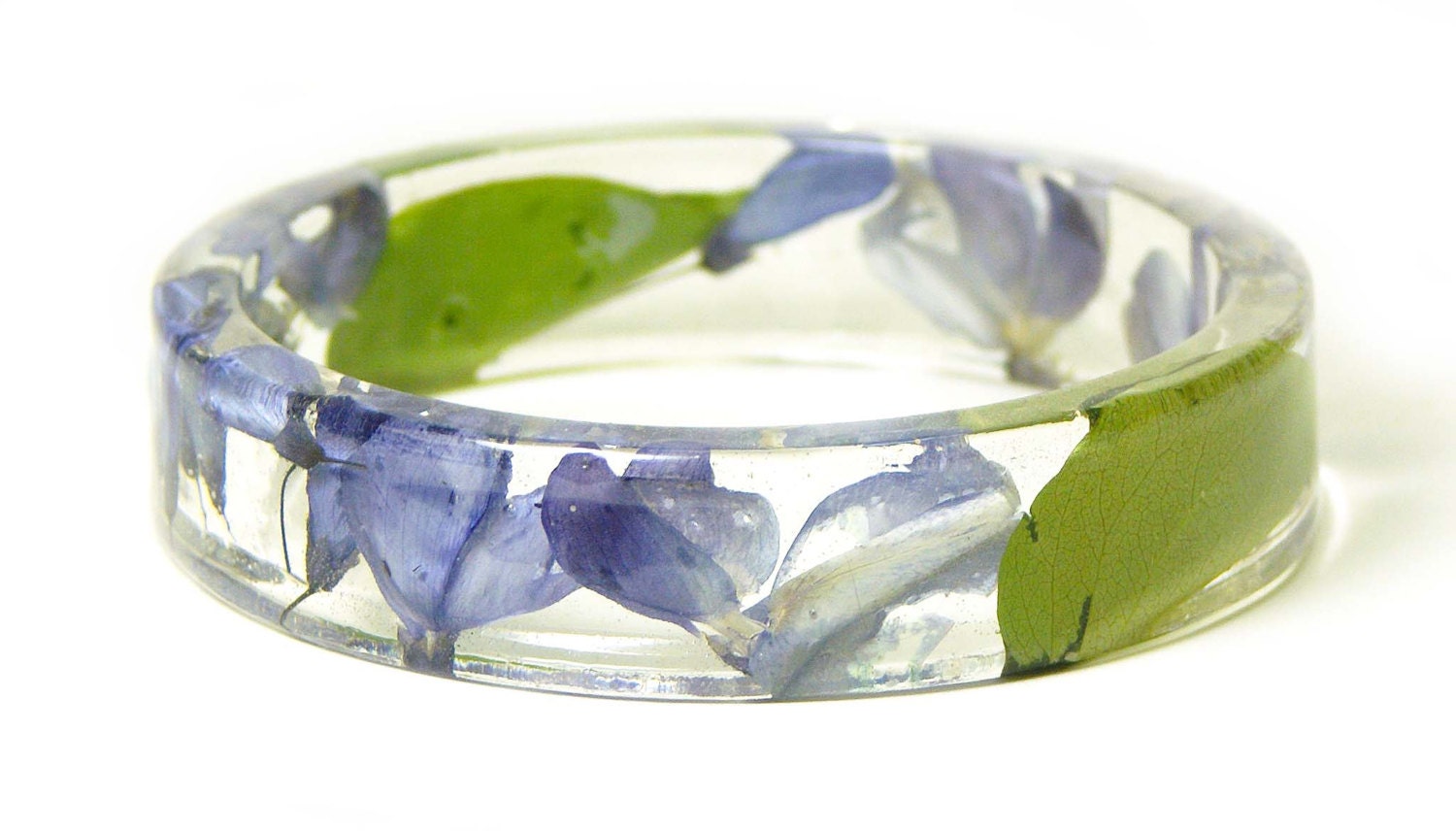 Flower Jewelry-Real Flower Jewelry- Jewelry with Real Flowers-Purple Dried Flowers- Purple Flowers-Resin Jewelry-Green Bracelet