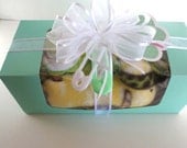 SALE Gender Neutral Baby Gift Set Washcloth Cupcakes, Burp Cloth, and Giraffe Rattle