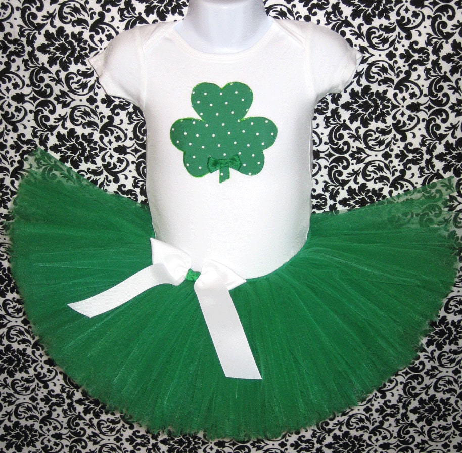 St Patrick's Day Tutu Set with Matching Headband...Shamrock Tutu Set...Newborn, Baby, Toddler...Photo Prop