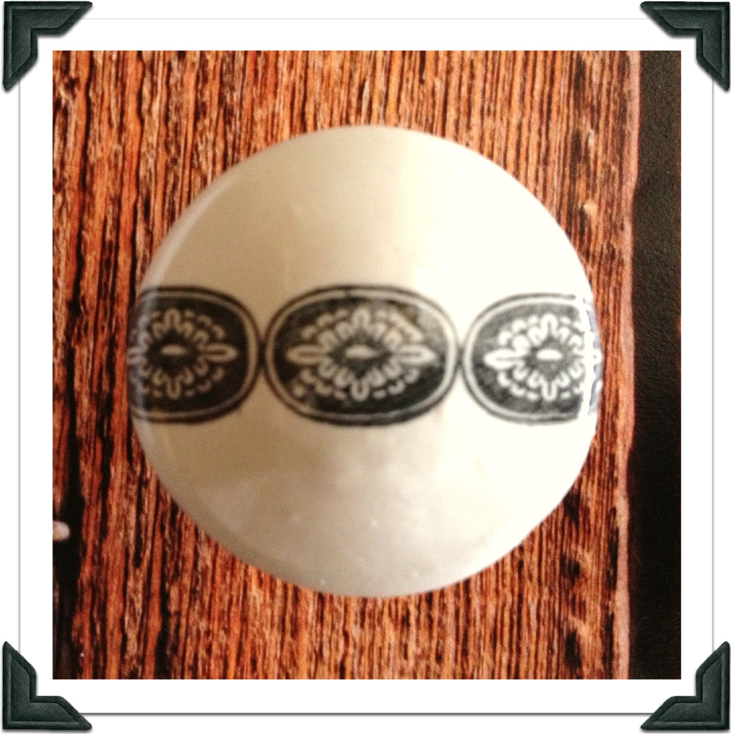 Oval Filigree Knob
