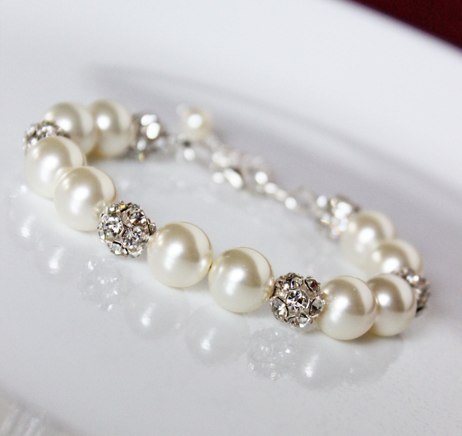 Pearl Wedding Bracelet, Rhinestone Bridal Bracelet, Swarovski Cream Pearls, Vintage Style, Bridesmaids Wedding Bracelet, FREE SHIPPING