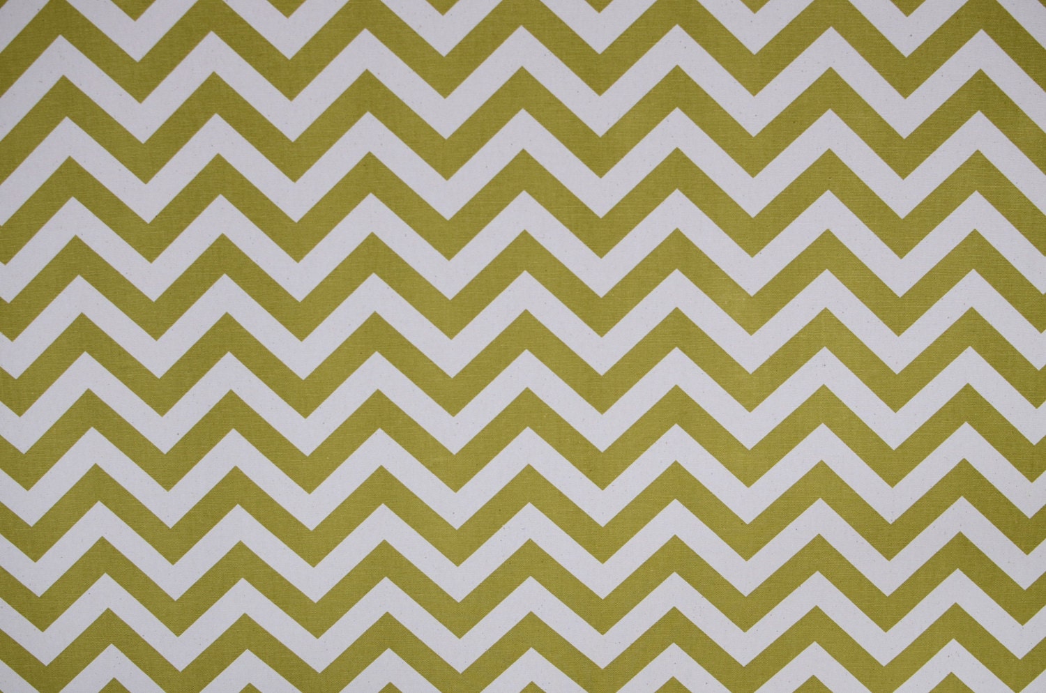 Photography Backdrop -Green Zigzag - 4.5' x 5.5' - IN STOCK