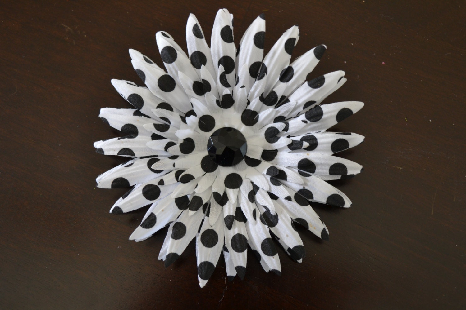 White Black Polka Dot Gerber Daisy Flower Hair bow Hair clip Hair Accessories