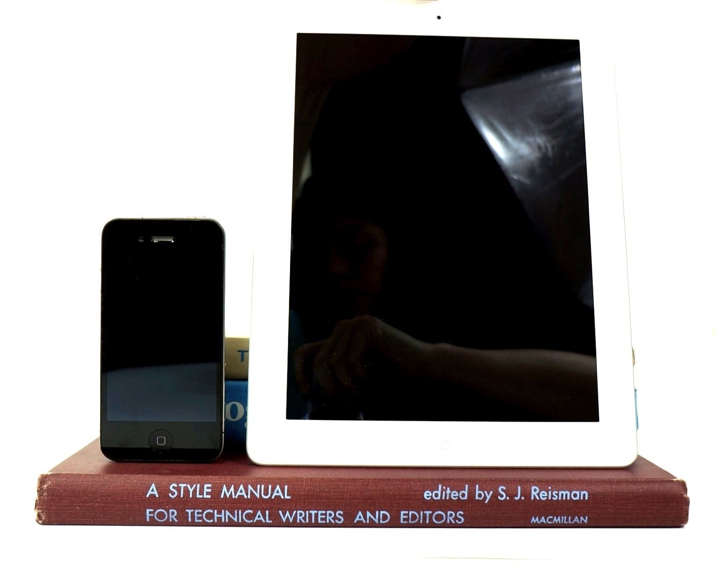 Vintage booksi for iPad and iPhone - The Editor