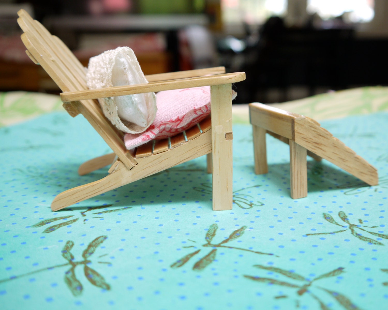 Miniature Lawn Chair Doll Display with Handmade Cushions