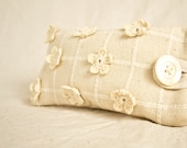 Eco Friendly Natural Cream White Floral Sunglasses Case, Eyeglasses Case