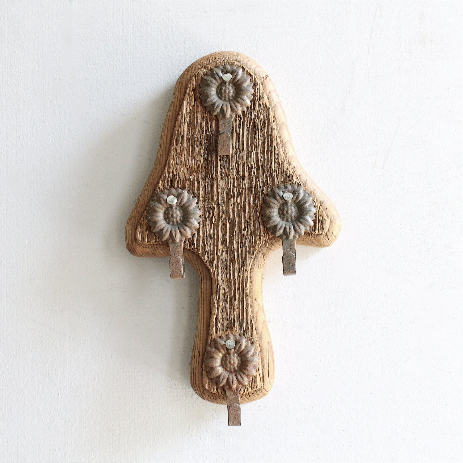 Vintage Wooden Wall Hanger/Hooks