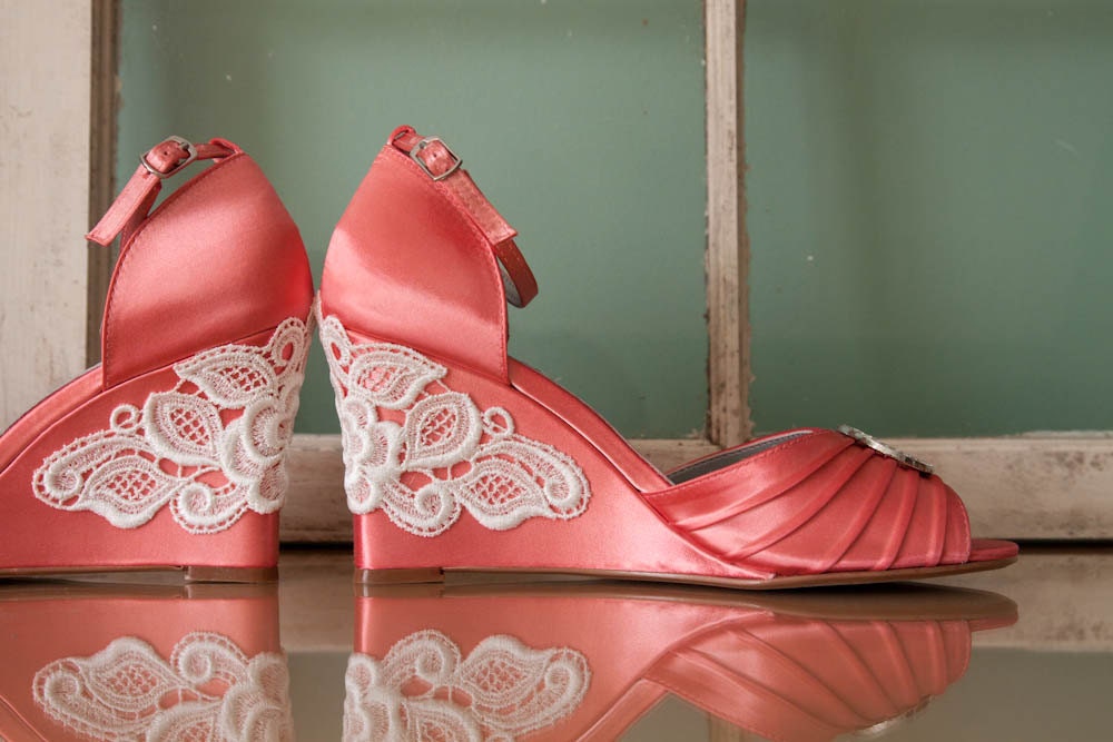 SALE Lace wedding shoes wedge sandals embellished with Venice lace and large crystal brooch