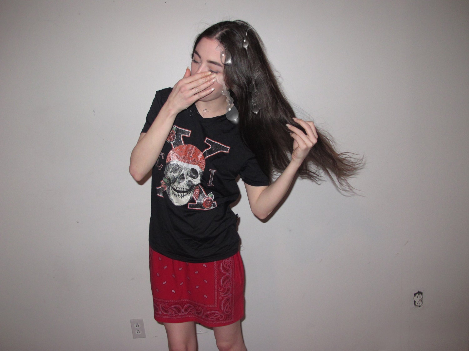 skeleton face sparkly bandana t shirt S