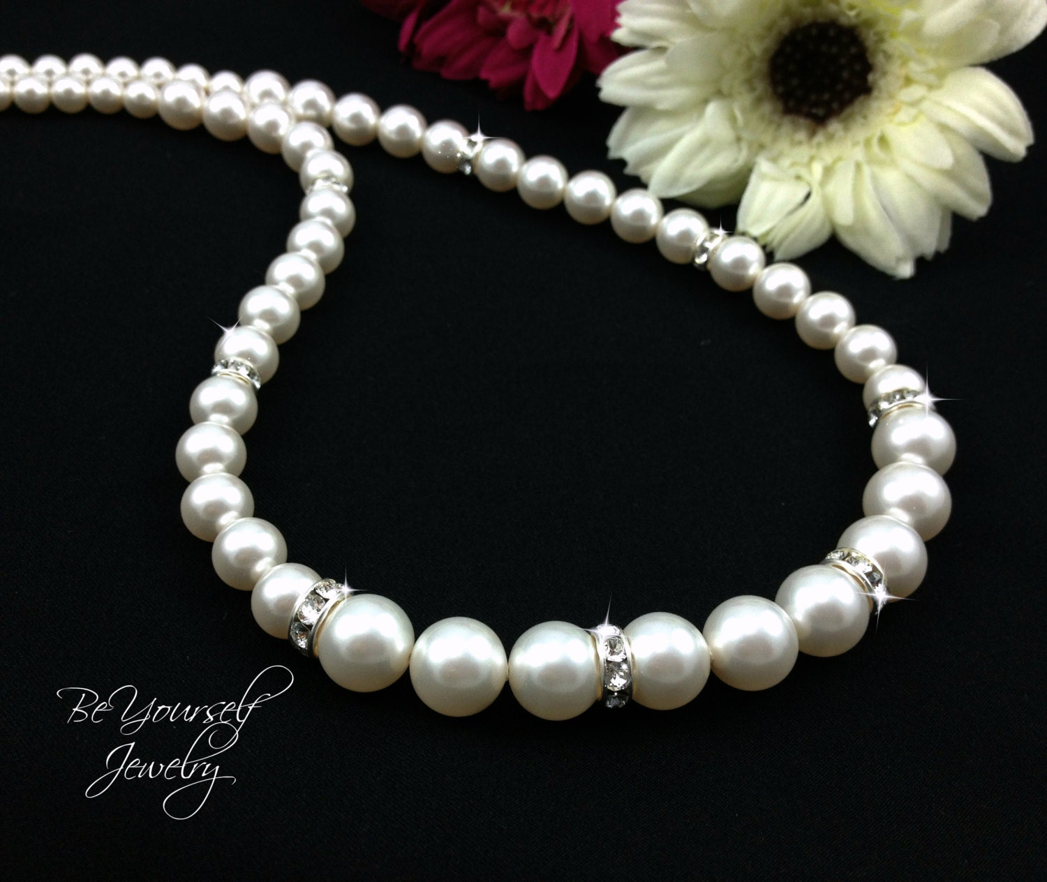 Pearl Bridal Necklace Swarovski Pearls Rhinestones Single Strand Graduated Pearl Necklace Bridesmaid Gift Wedding Jewelry White Ivory Cream