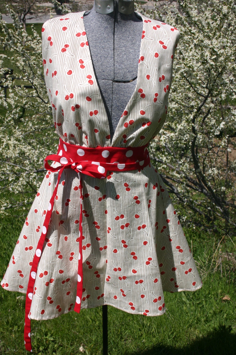 MARILYN MONROE costume full APRON for women. Vintage Recreation party hostess Red Cherry Polka dot. Bridal Birthday gift.