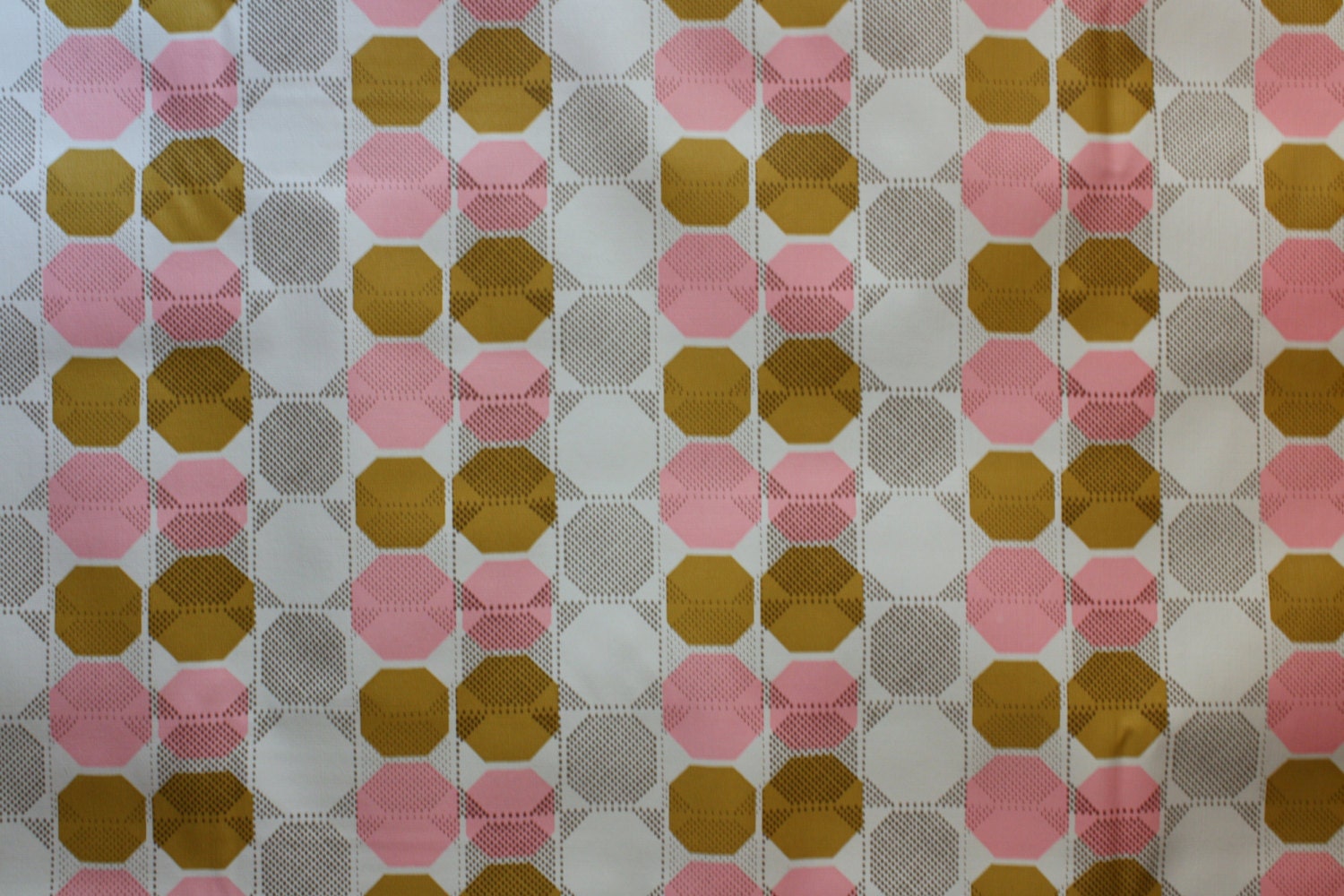 1970's Vintage Wallpaper vinyl pink brown black geometric fabric backed wallpaper
