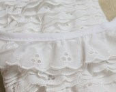 White Eyelet Trim, Vintage Eyelet Lace Trim, By The Yard