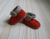 Baby crochet booties