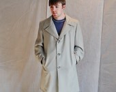 1960's Mens Womens Off-White Coat 40R All Weather Outerwear Homespunsociety