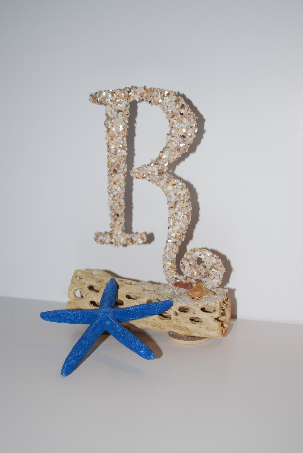 BEACH WEDDING CAKE Topper Seashell, Bride Groom, Rustic, Beach Cottage Seashells Shabby chic ocean