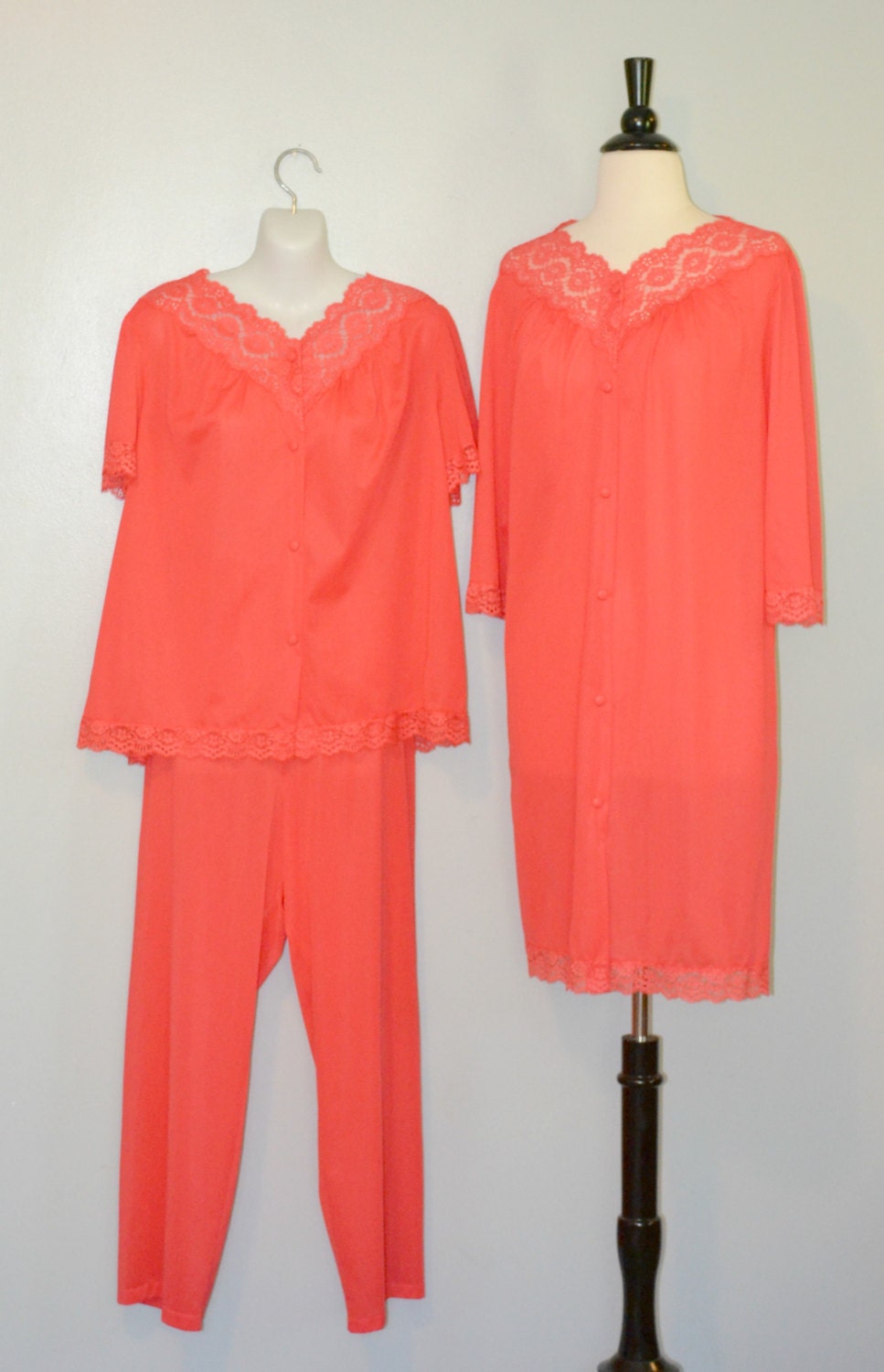 1960s Vanity Fair Red Peignoir Set